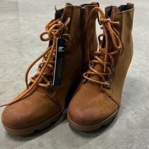 Sorel Joan Uptown Lace Bootie NWT 10.5